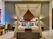 Villa Lakshmi Toba, Guest Bedroom 1